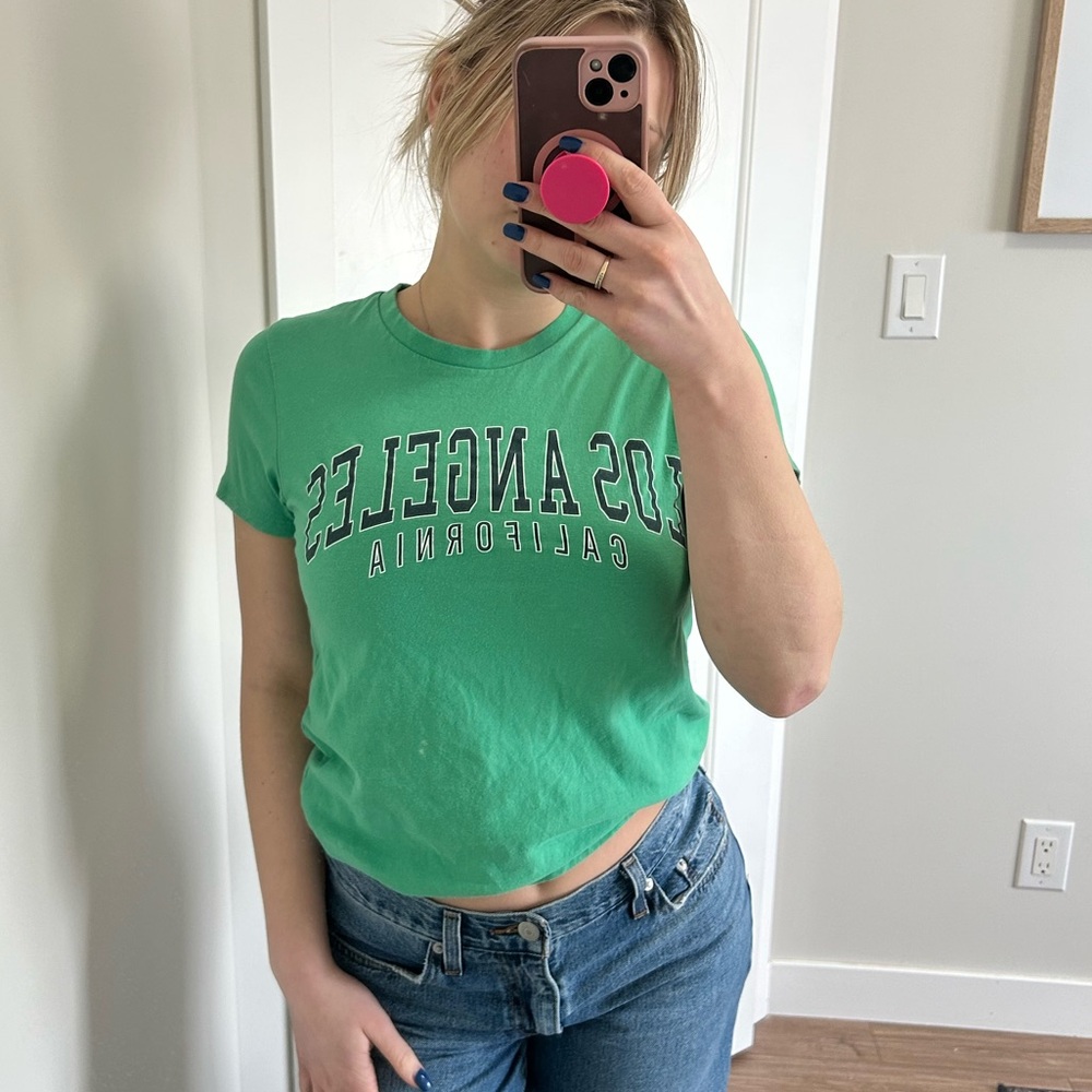 Baby tee graphic Los Angeles shirt green